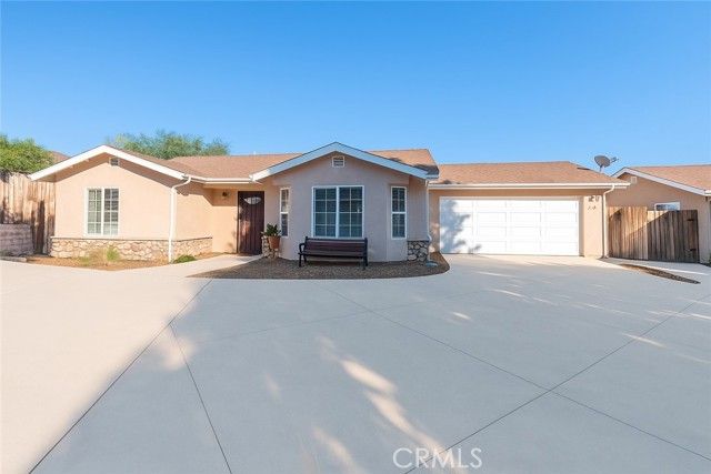 945 Creston Road, Paso Robles, CA 93446