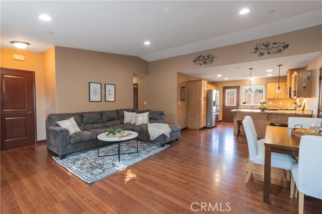 945 Creston Road, Paso Robles, CA 93446