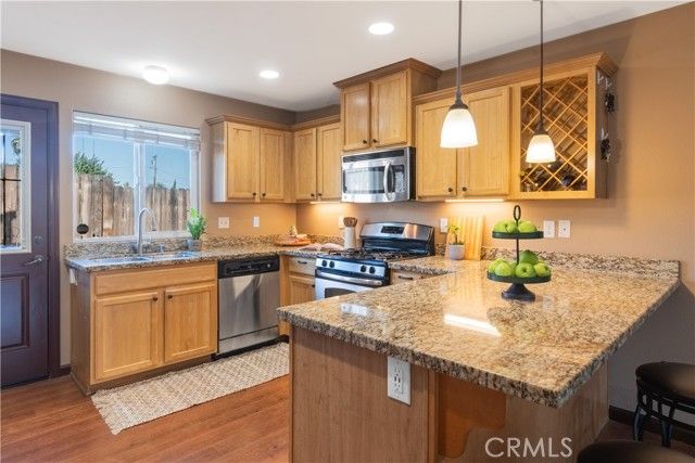 945 Creston Road, Paso Robles, CA 93446