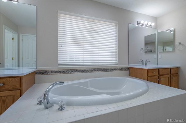 21096 Saddleback Circle, Parker, CO 80138