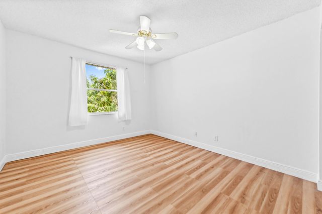 7570 PRESCOTT Lane, Lake Worth, FL 33467