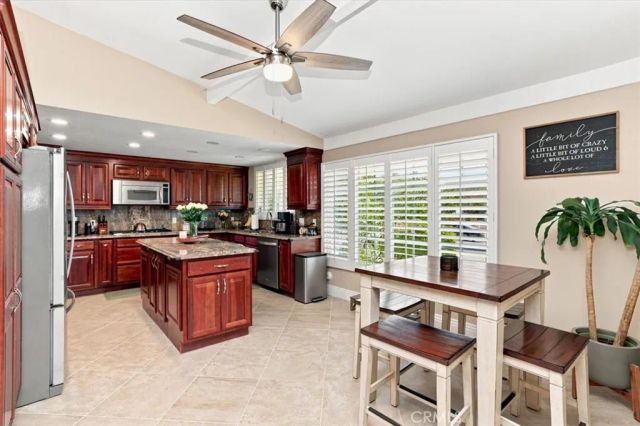 761 Sturbridge, La Habra, CA 90631