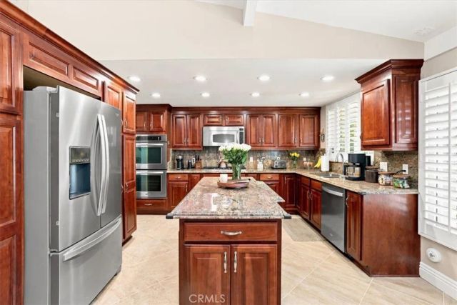 761 Sturbridge, La Habra, CA 90631