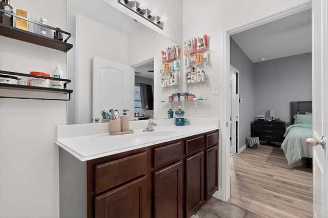 1423 Barrel Drive, Dallas, TX 75253
