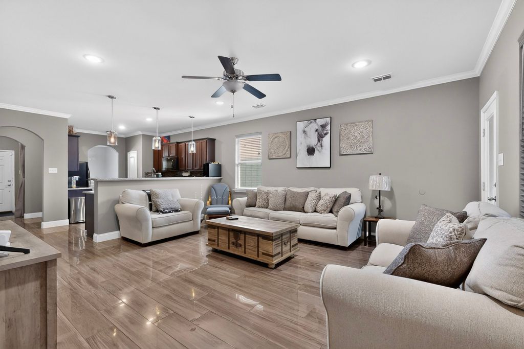 1423 Barrel Drive, Dallas, TX 75253