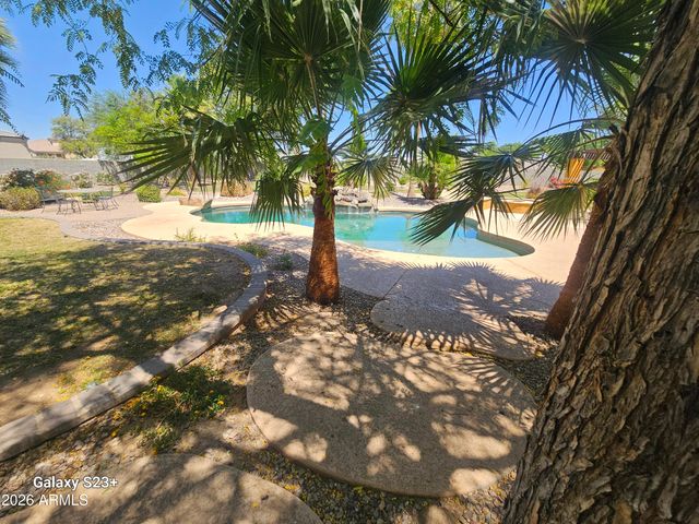 5118 W WINSTON Drive, Laveen, AZ 85339