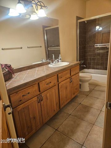 5118 W WINSTON Drive, Laveen, AZ 85339