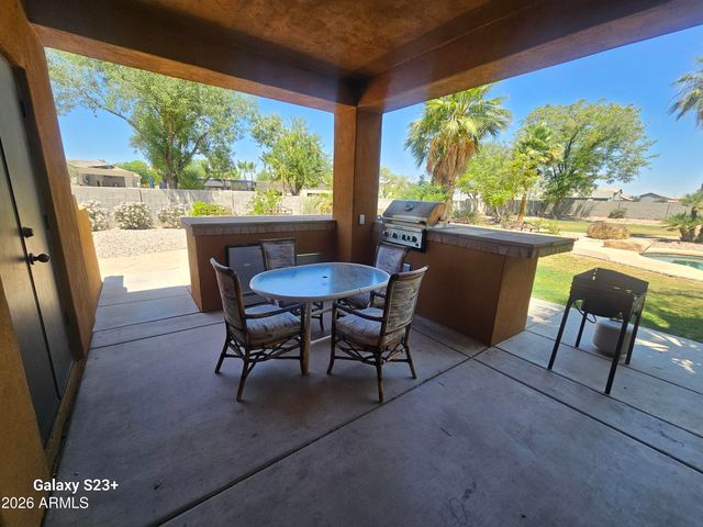5118 W WINSTON Drive, Laveen, AZ 85339