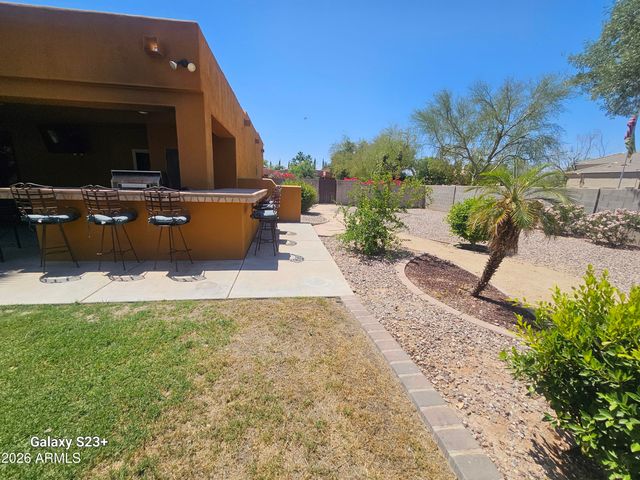 5118 W WINSTON Drive, Laveen, AZ 85339