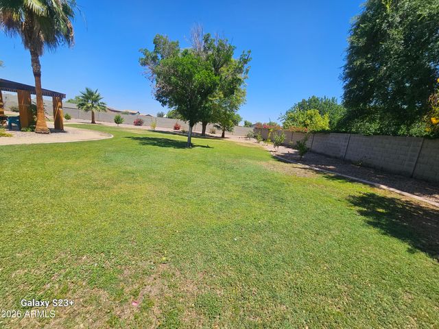 5118 W WINSTON Drive, Laveen, AZ 85339