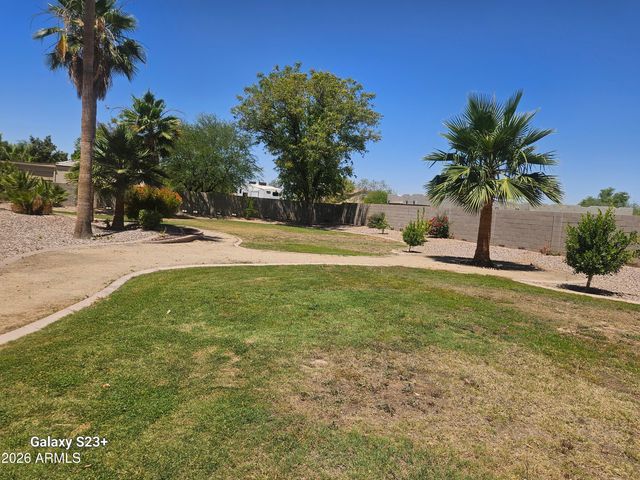5118 W WINSTON Drive, Laveen, AZ 85339