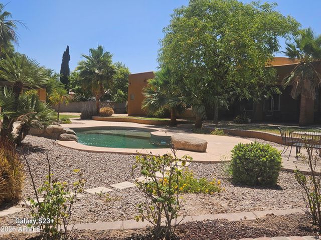 5118 W WINSTON Drive, Laveen, AZ 85339