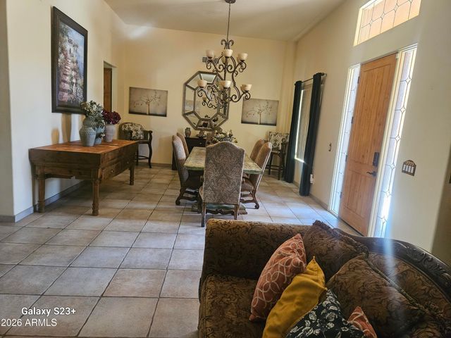 5118 W WINSTON Drive, Laveen, AZ 85339