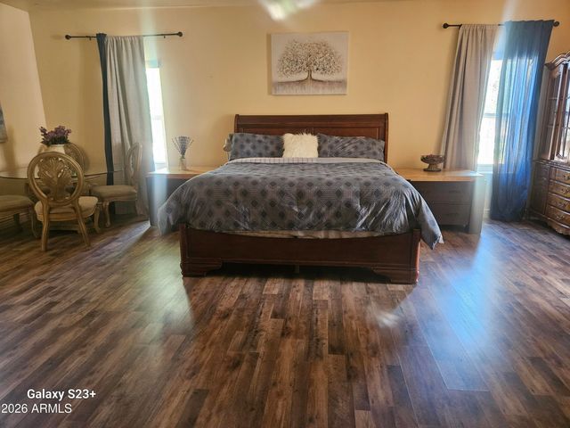 5118 W WINSTON Drive, Laveen, AZ 85339