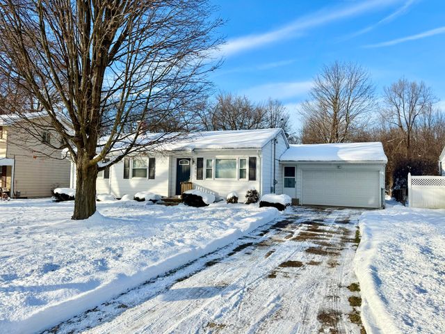3805 Borgess Drive, Kalamazoo, MI 49048