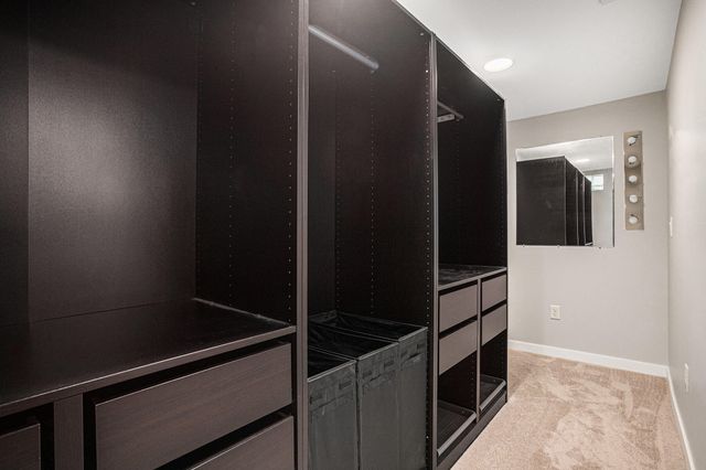 3805 Borgess Drive, Kalamazoo, MI 49048