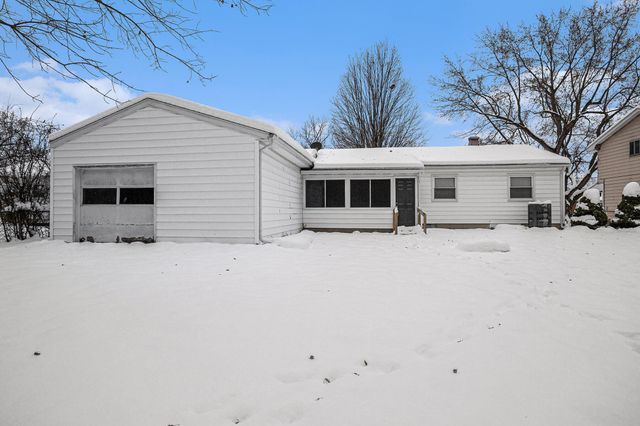 3805 Borgess Drive, Kalamazoo, MI 49048