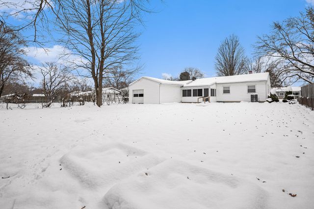 3805 Borgess Drive, Kalamazoo, MI 49048