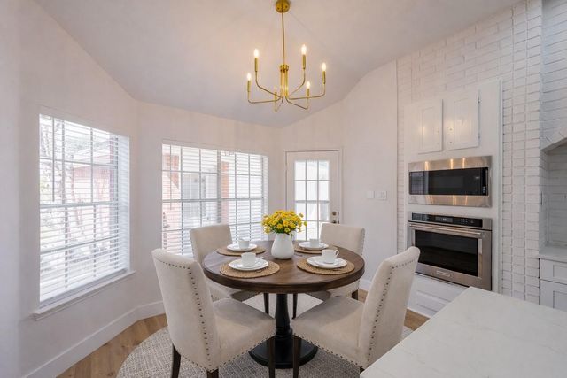 3311 Richland Dr, Sugar Land, TX 77478