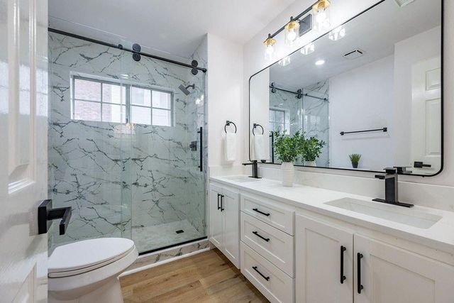 3311 Richland Dr, Sugar Land, TX 77478