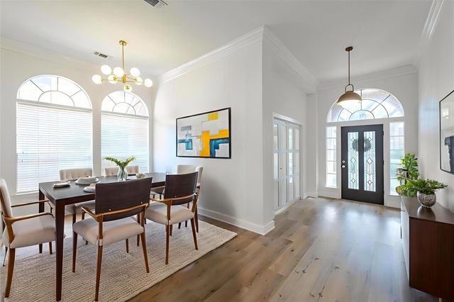 3311 Richland Dr, Sugar Land, TX 77478