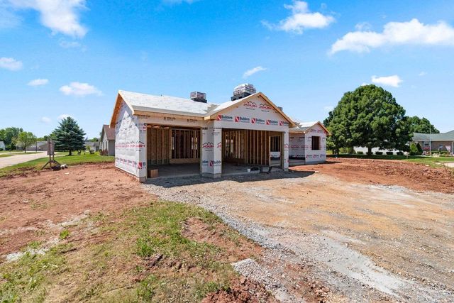 530 WILLOW COURT, New London, WI 54961