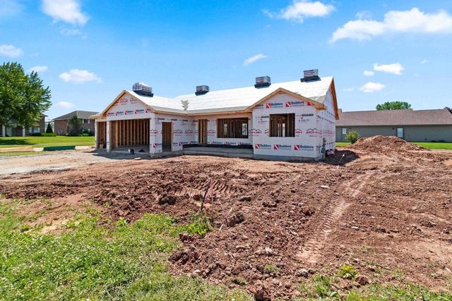 530 WILLOW COURT, New London, WI 54961