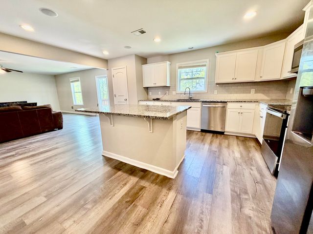 416 Sasanqua Lane, Lexington, SC 29073