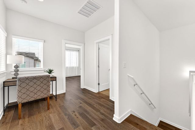 6800 Menchaca RD 13, Austin, TX 78745