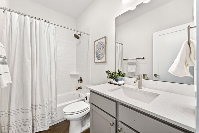 6800 Menchaca RD 13, Austin, TX 78745