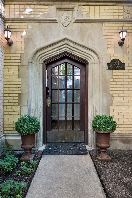 1304 W CARMEN Avenue 2S, Chicago, IL 60640 — photo 2