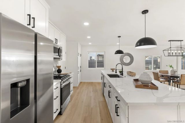 7346 Hightree, San Diego, CA 92114