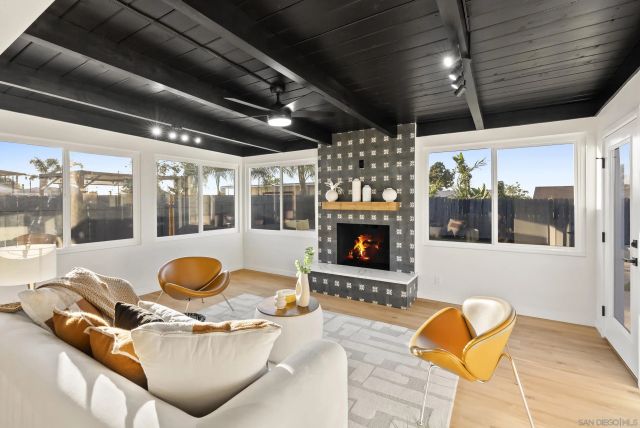 7346 Hightree, San Diego, CA 92114