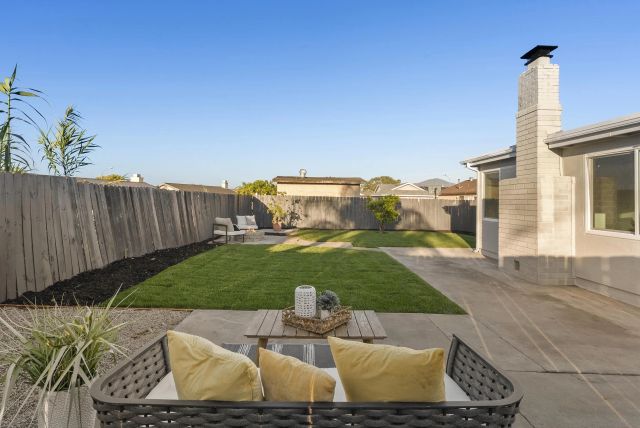 7346 Hightree, San Diego, CA 92114