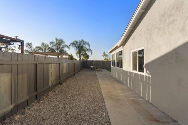 7346 Hightree, San Diego, CA 92114