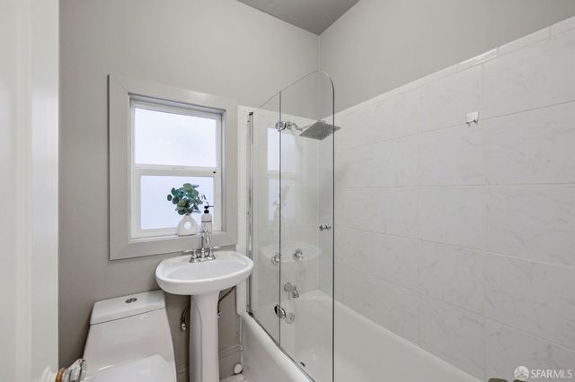 1805 Pine Street 22, San Francisco, CA 94109