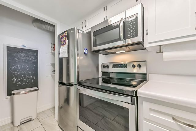 7310 Seawall Boulevard 404, Galveston, TX 77551