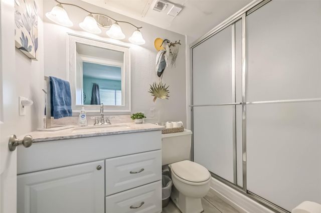 7310 Seawall Boulevard 404, Galveston, TX 77551