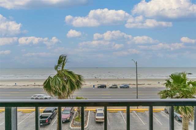 7310 Seawall Boulevard 404, Galveston, TX 77551