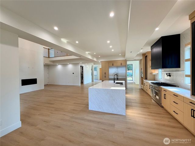 11387 SE 84th Lane, Newcastle, WA 98056