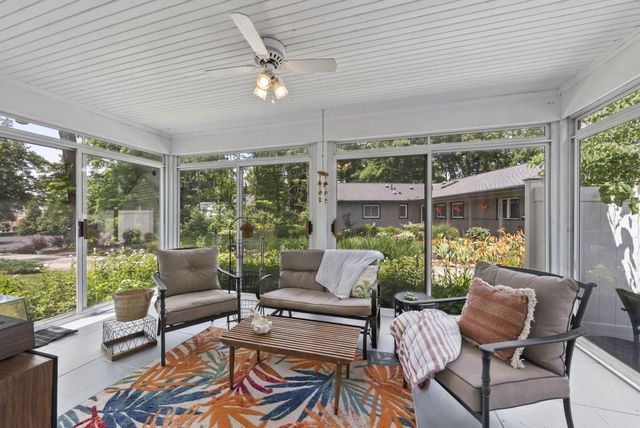 3174 Plymouth Place, Columbus, OH 43213
