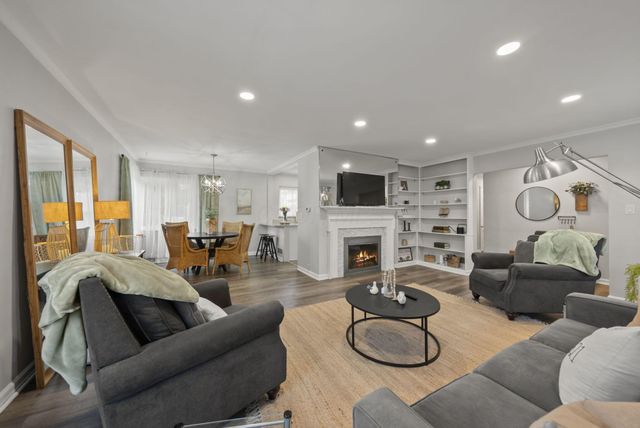 3174 Plymouth Place, Columbus, OH 43213