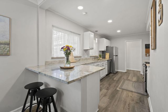 3174 Plymouth Place, Columbus, OH 43213
