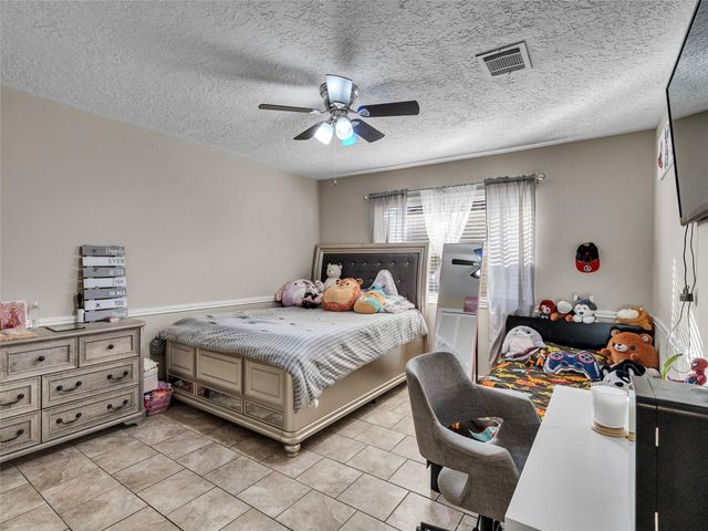 2201 Georgetown Street, Katy, TX 77493