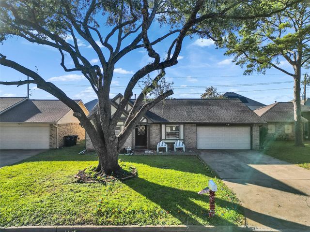 2201 Georgetown Street, Katy, TX 77493