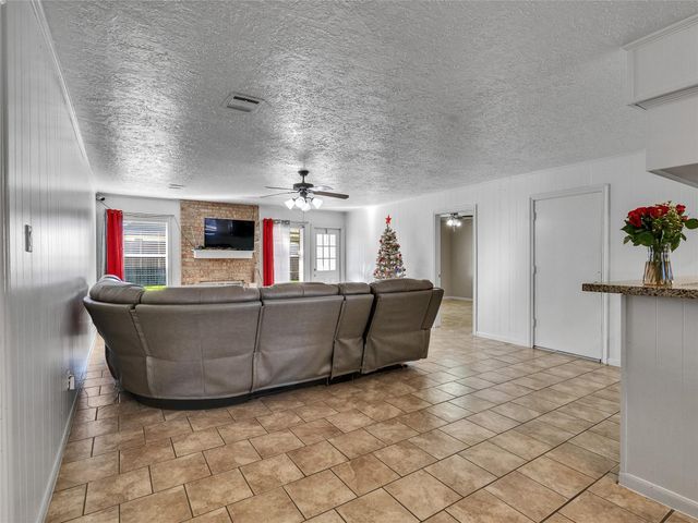 2201 Georgetown Street, Katy, TX 77493