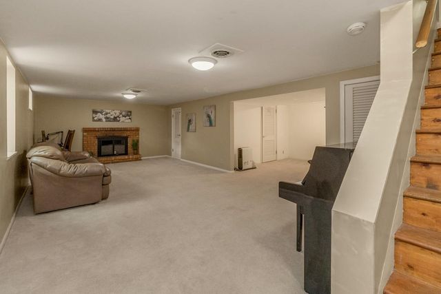 16404 Temple Drive S, Minnetonka, MN 55345