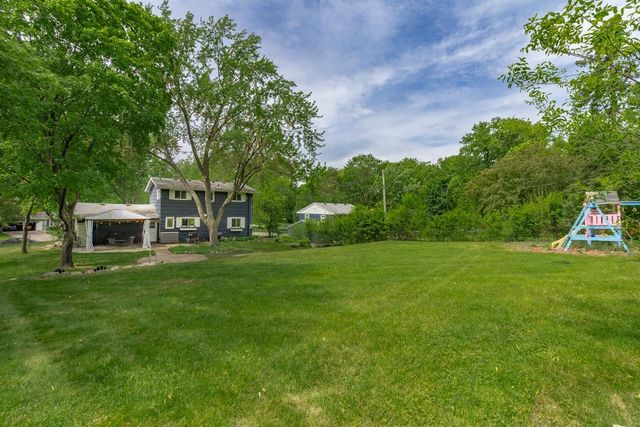 16404 Temple Drive S, Minnetonka, MN 55345