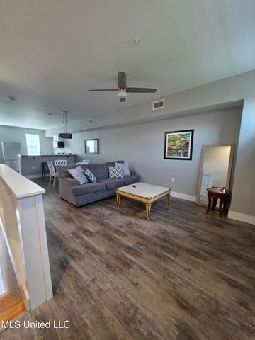107 E Orchard Loop, 107, D'iberville, MS 39540