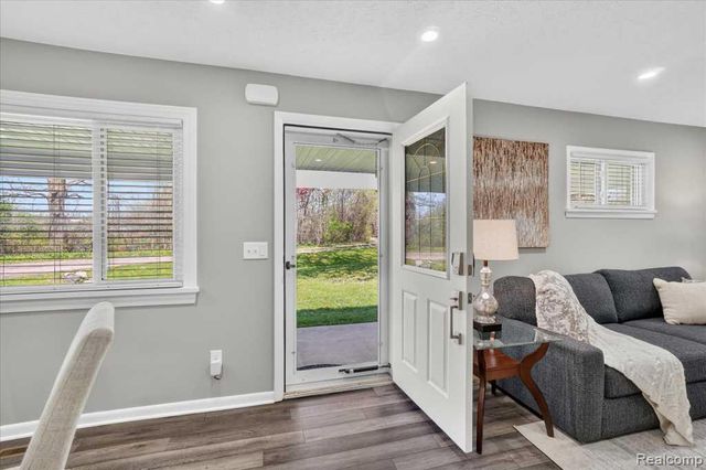 4411 Ann Arbor Saline Road, Saline, MI 48103